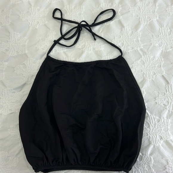 Zara Tops - Zara black crop top size small